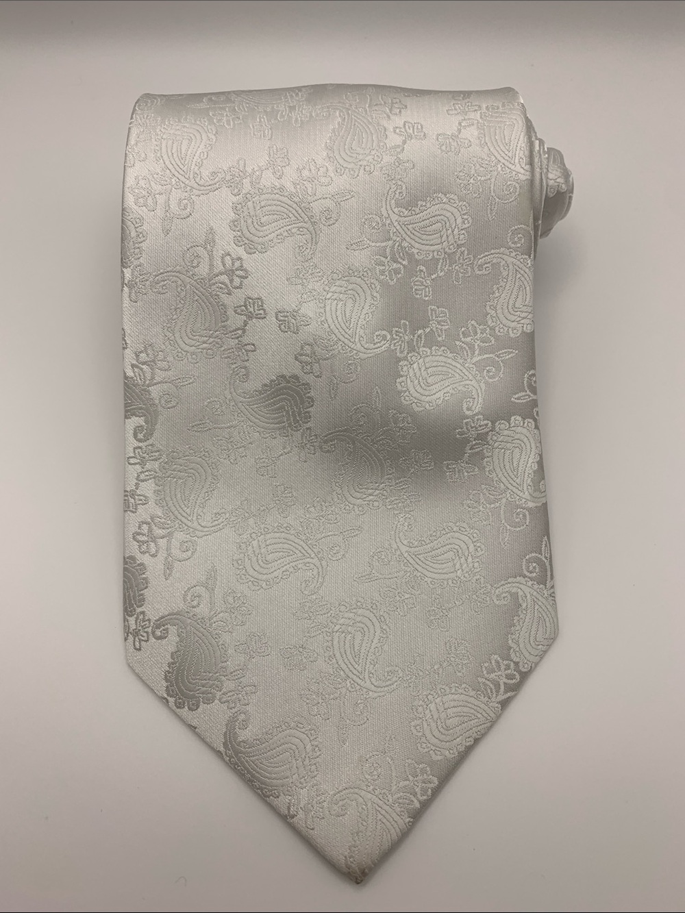 Giorgio Armani Ivory Paisley Silk Tie Made in Italy Wedding